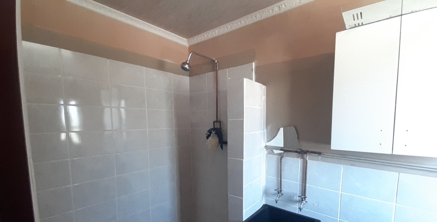 1 Bedroom Property for Sale in Botshabelo Free State